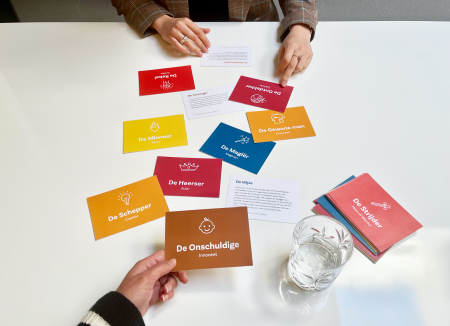 2. Archetype kaartjes op tafelblad - horizontaal.png